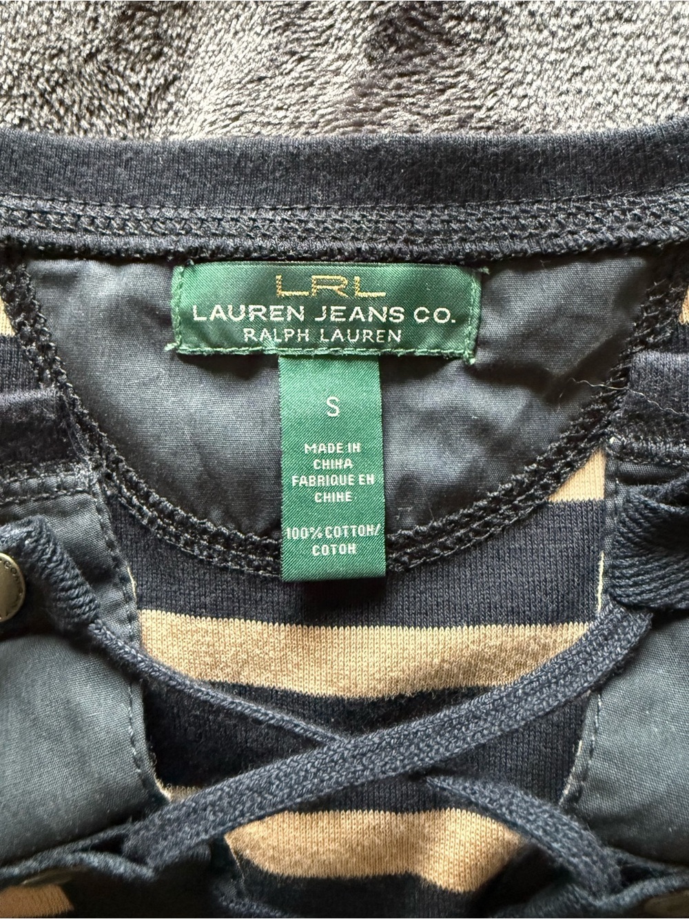 Ralph Lauren Black and Tan Striped Lace-Up 3/4 Sleeve Top Y2K - Picture 3 of 5